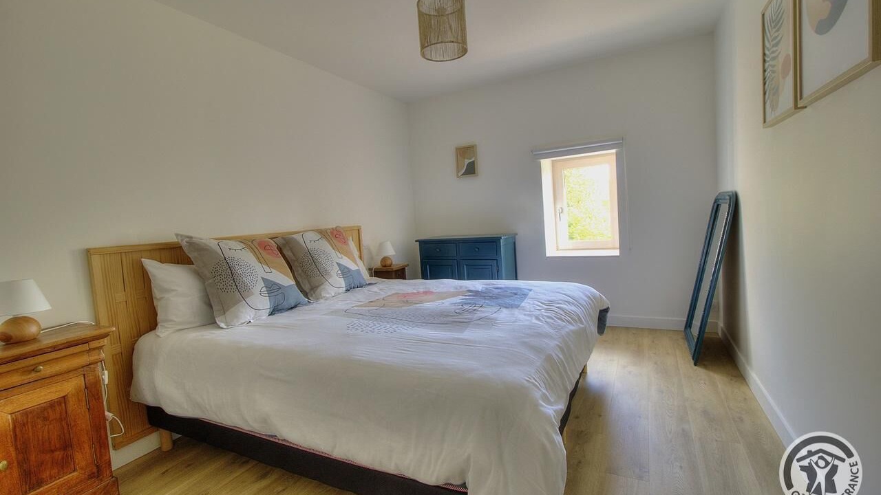 Photo of Bedroom in Saint-Jean-la-Bussiere
