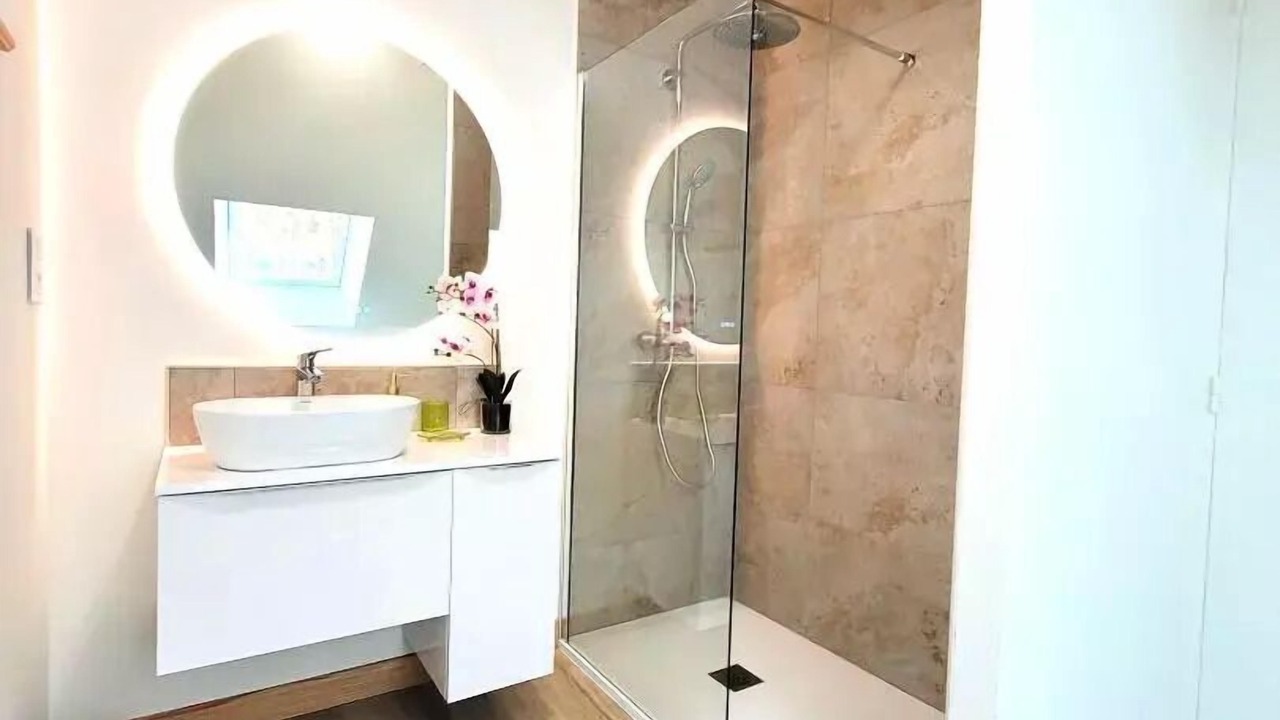 Photo of Bathroom in Argentat