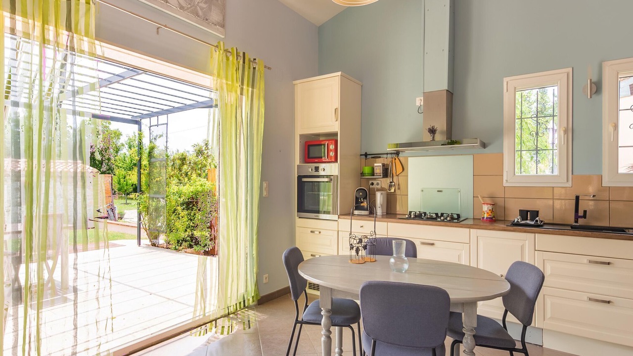 Photo of Livingroom in Pernes-les-Fontaines