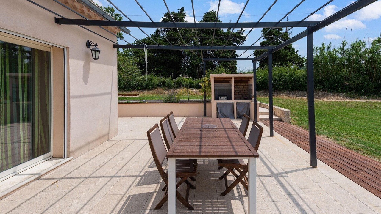 Photo of Patio Balcony in Pernes-les-Fontaines