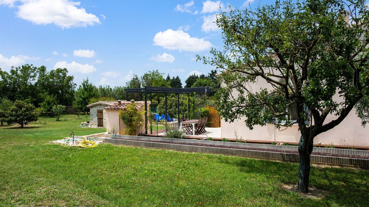 Photo of Outdoor in Pernes-les-Fontaines