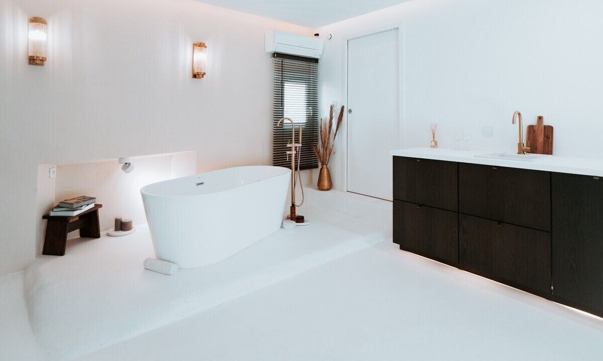 Photo of Bathroom in Opera