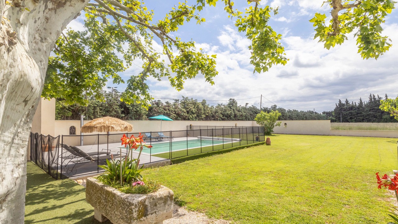 Photo of Outdoor in Eyragues