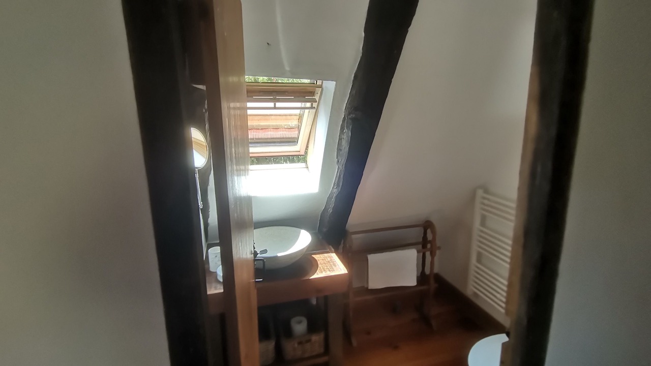 Photo of Bathroom in Marminiac