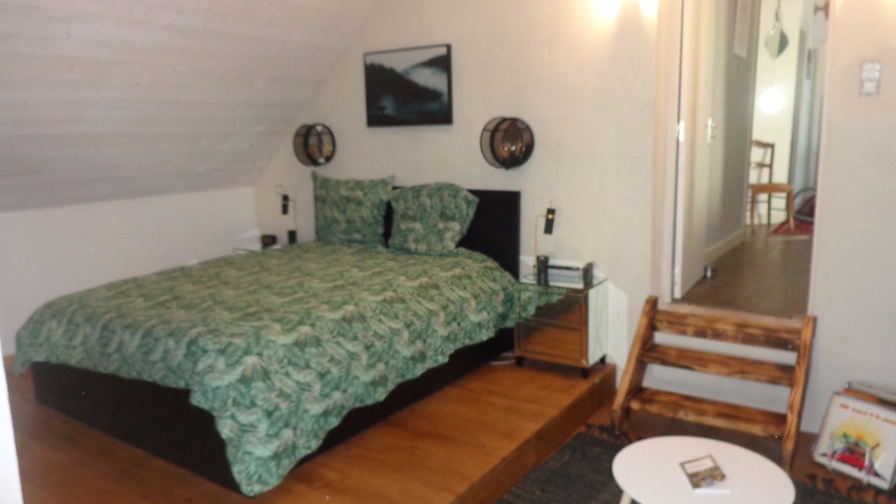Photo of Bedroom in Poil