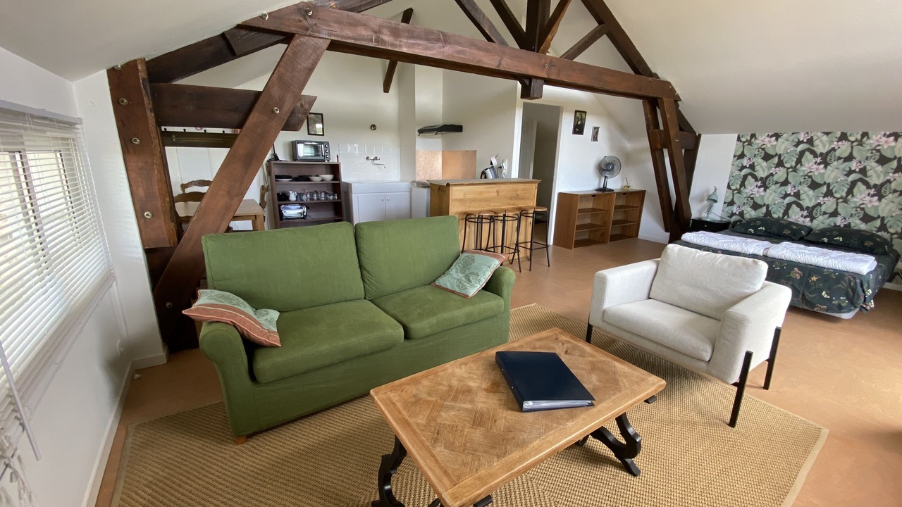 Photo of Livingroom in Lamothe-Montravel