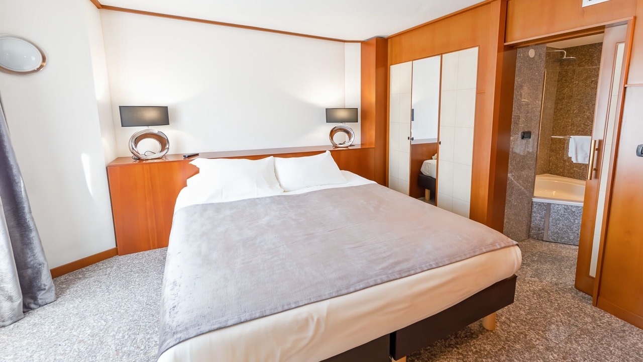 Photo of Bedroom in Nice City Centre