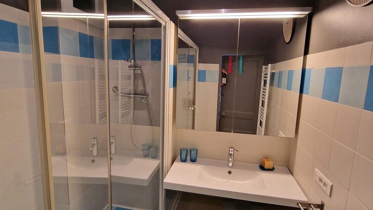 Photo of Bathroom in Saint-Pierre