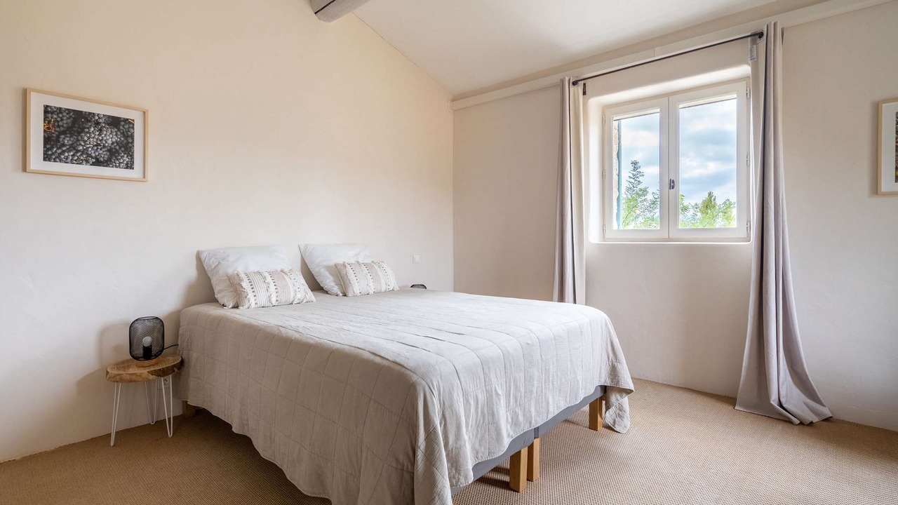 Photo of Bedroom in Gordes