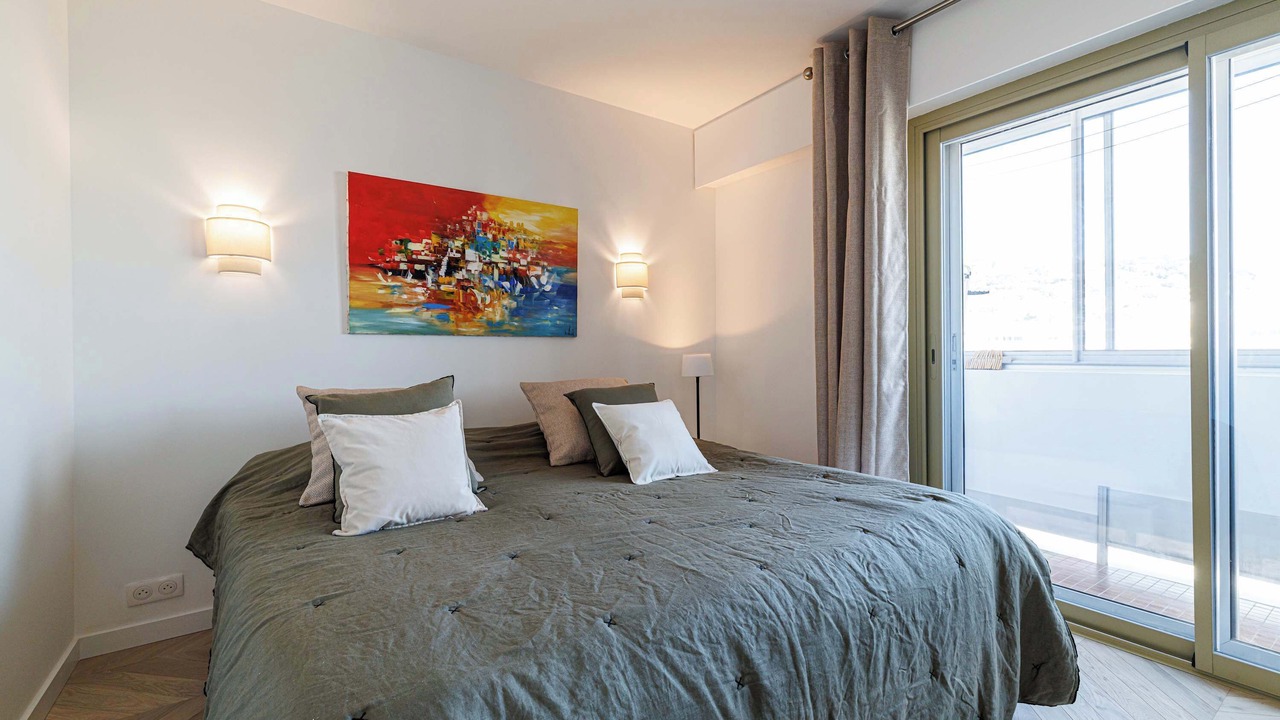 Photo of Bedroom in Golfe Juan
