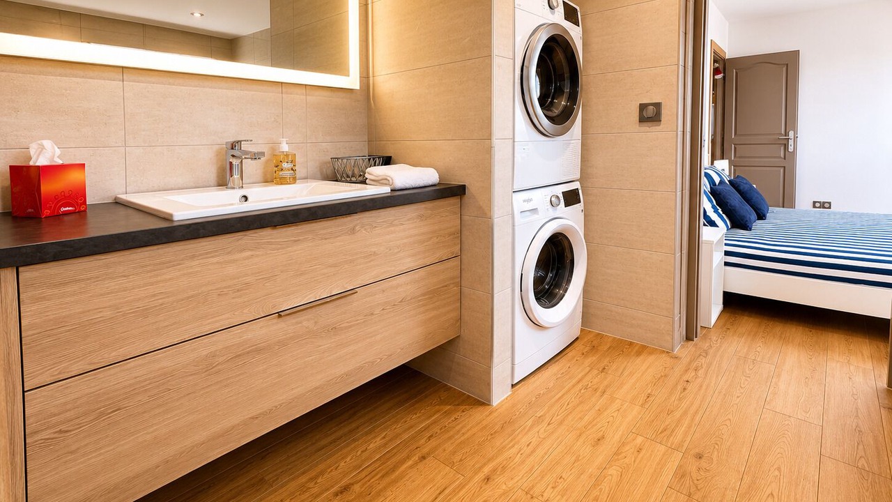 Photo of Bathroom in Plaine de la Brague