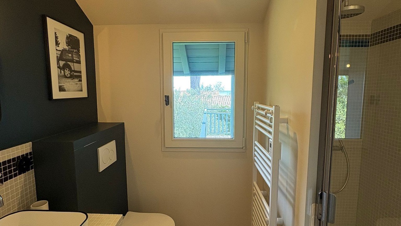 Photo of Bathroom in Cap-Ferret