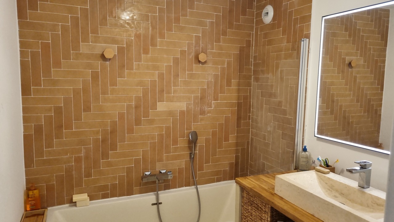 Photo of Bathroom in Les Beaux-Arts