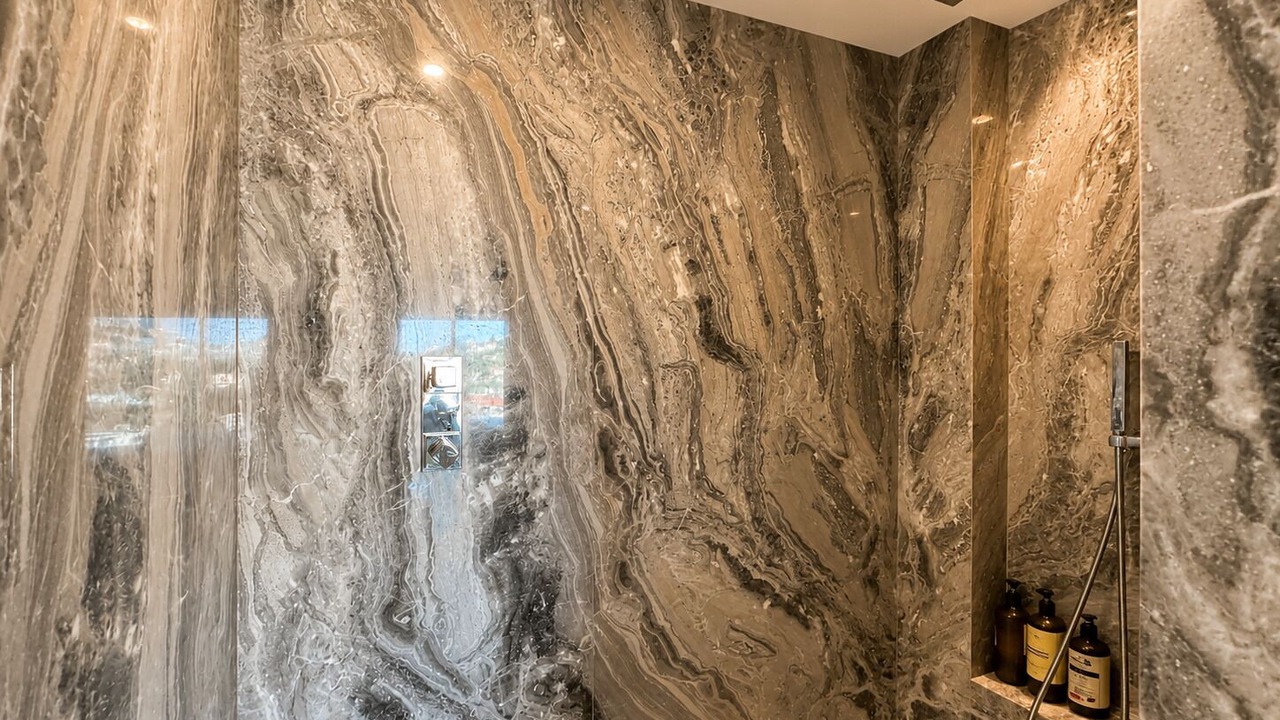 Photo of Bathroom in Golfe Juan