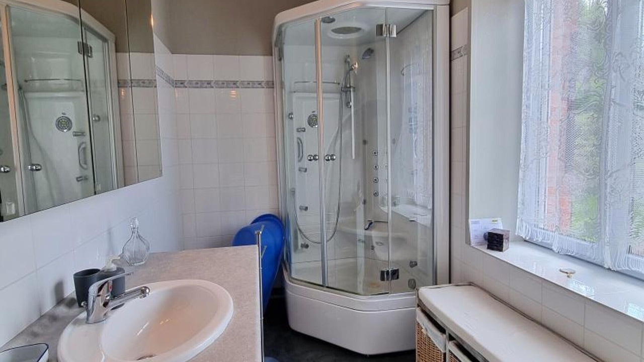 Photo of Bathroom in Neronde