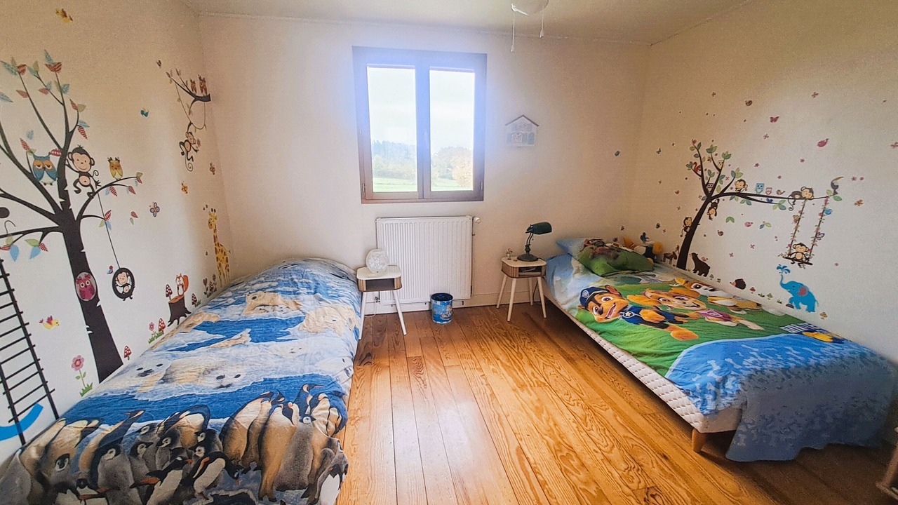 Photo of Bedroom in Saint-Aubin-de-Nabirat