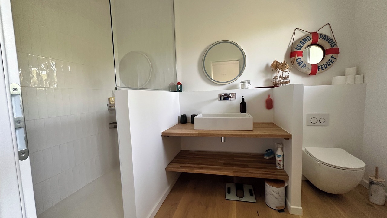 Photo of Bathroom in Cap-Ferret