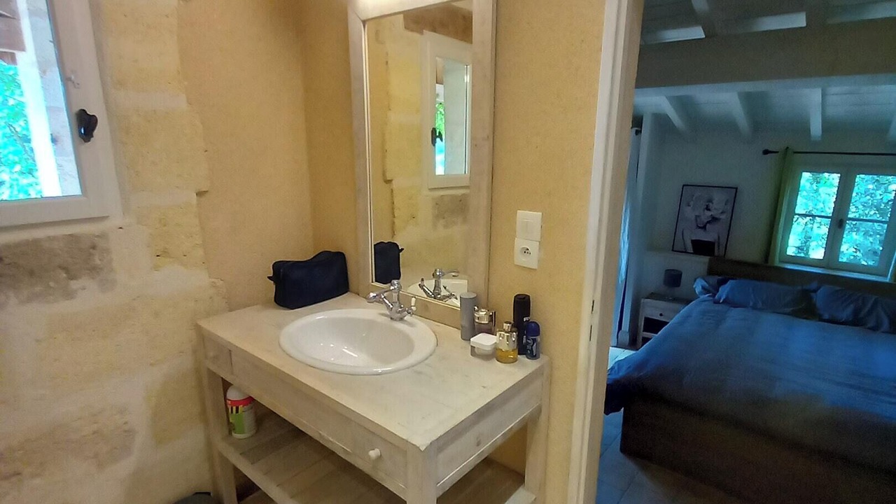 Photo of Bathroom in Gauriac