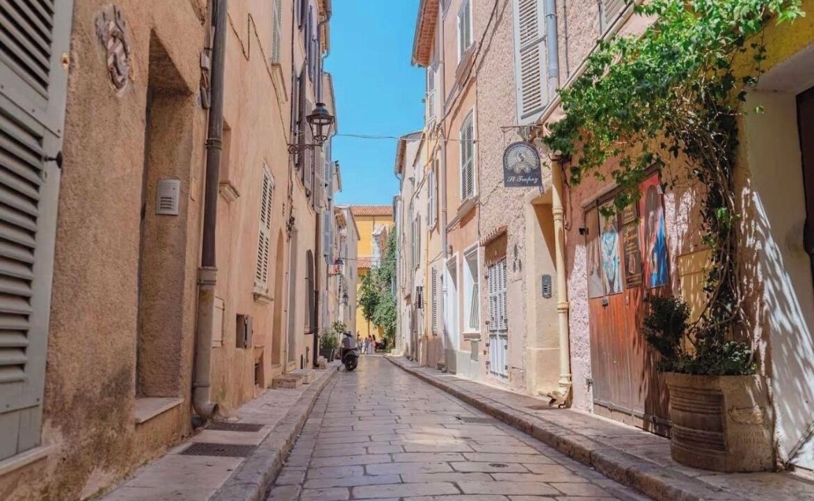 Photo of Others in Saint-Tropez