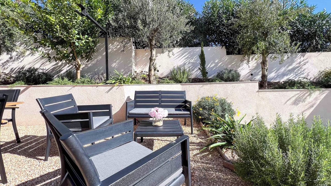Photo of Patio Balcony in La Nartelle