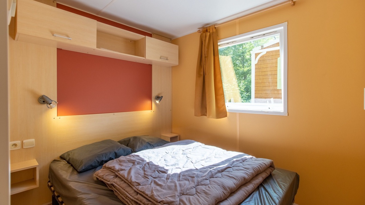 Photo of Bedroom in Saint-Martial-de-Nabirat