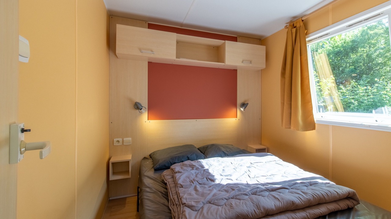 Photo of Bedroom in Saint-Martial-de-Nabirat