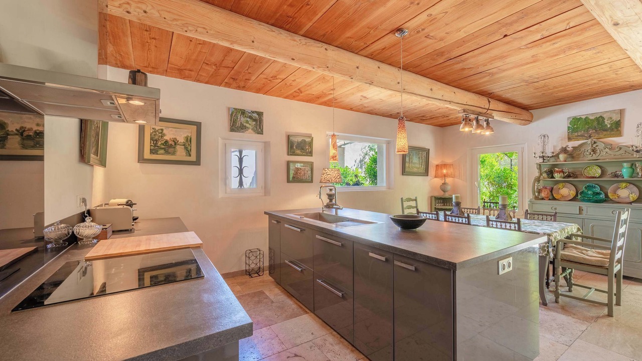 Photo of Kitchen in Paradou