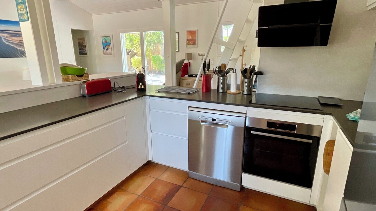 Photo of Kitchen in Le Canon