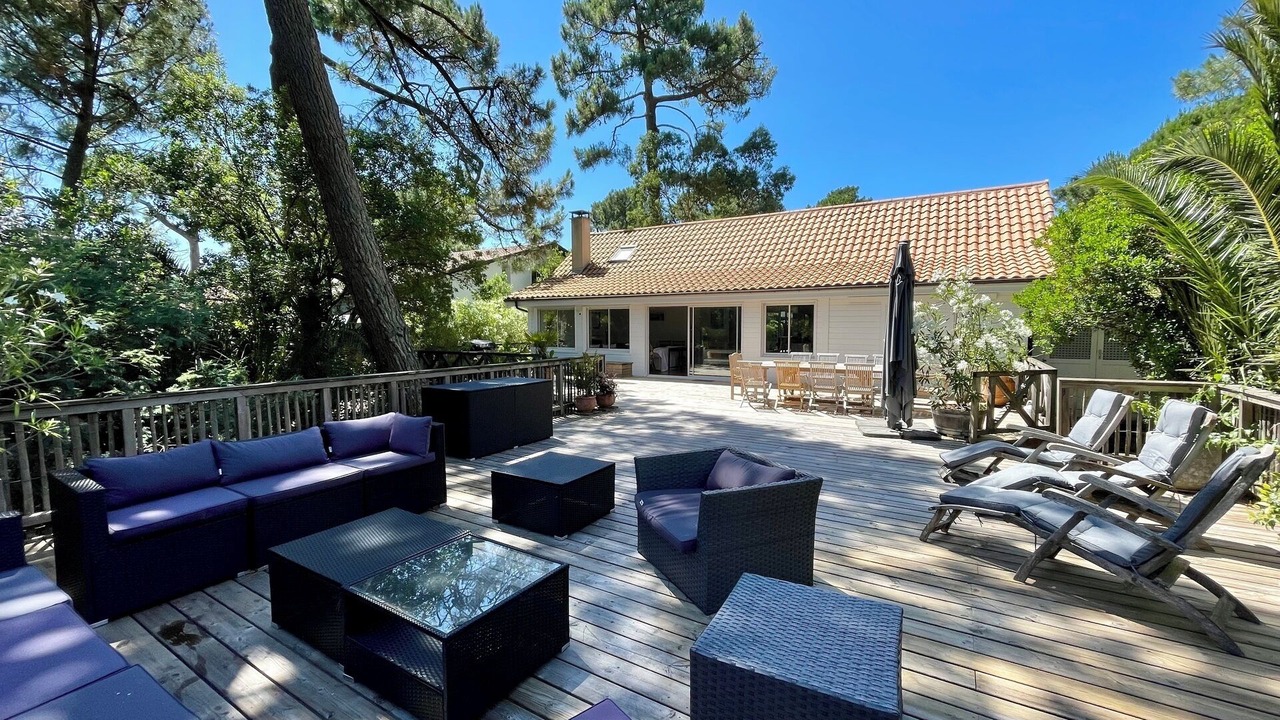 Photo of Patio Balcony in Le Canon