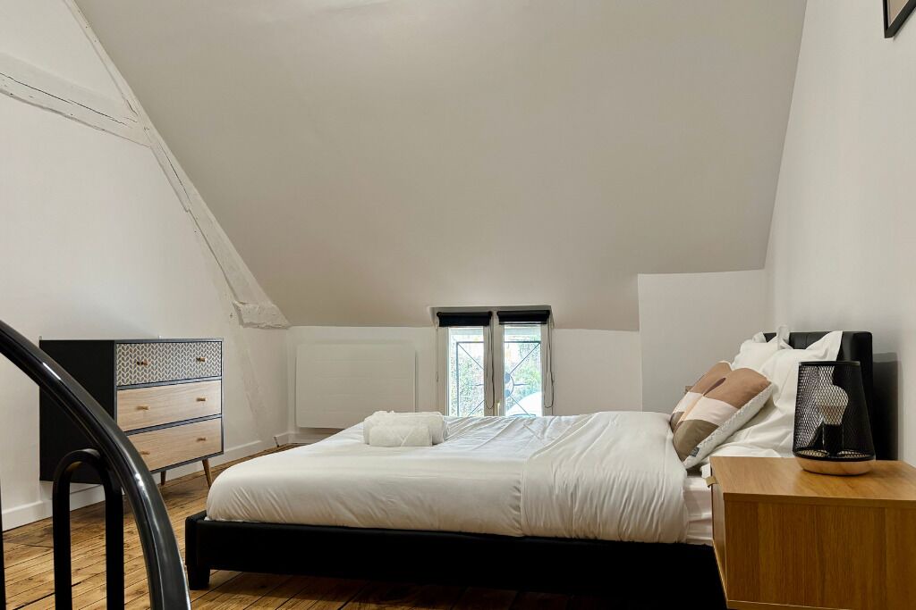 Photo of Bedroom in Nevers