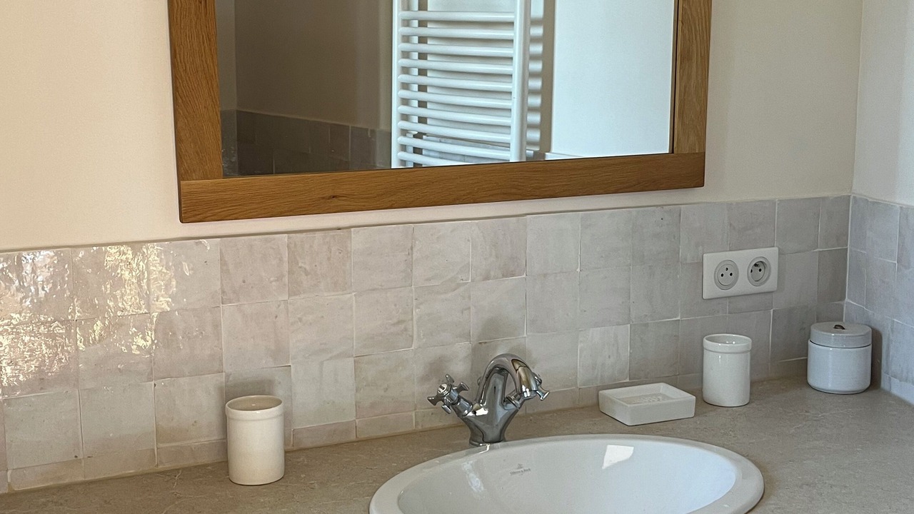 Photo of Bathroom in Aureille
