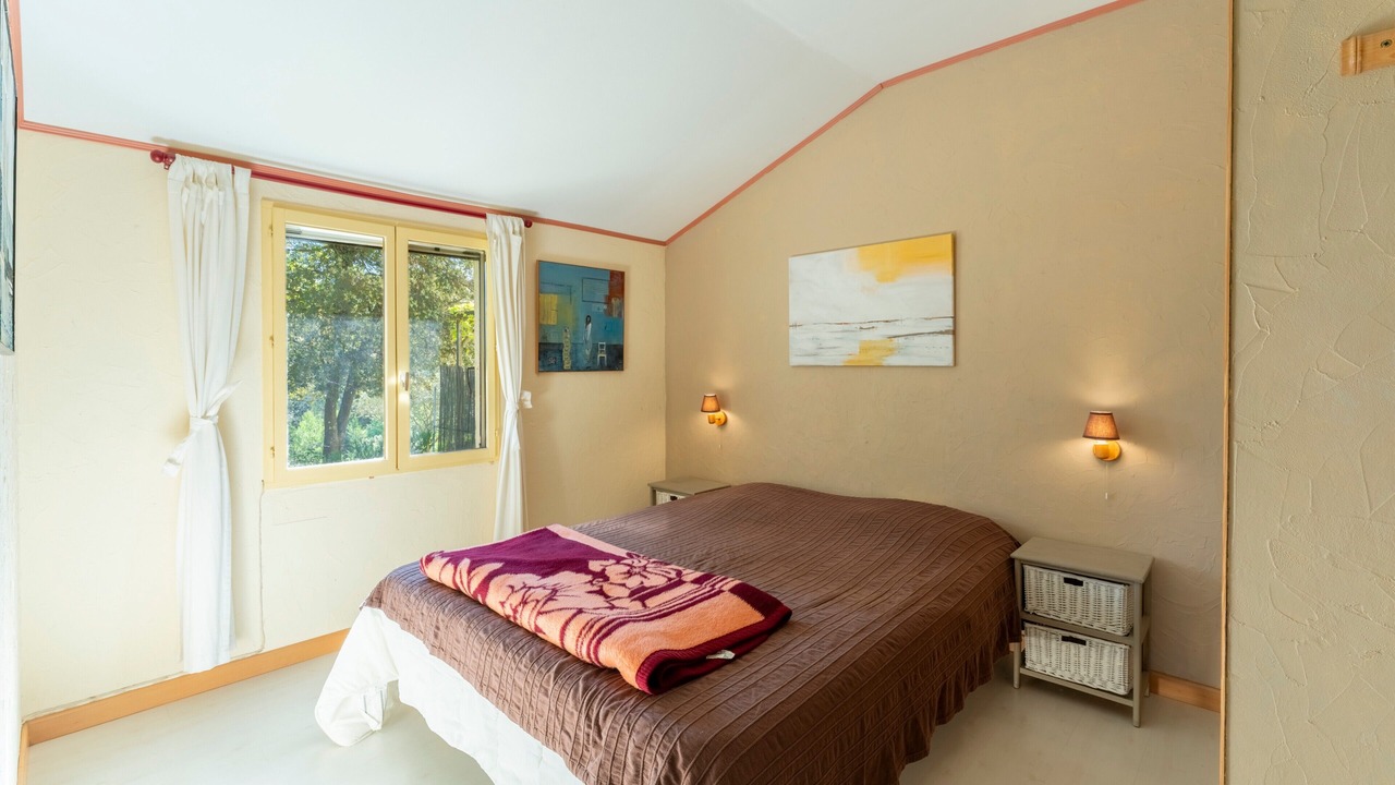 Photo of Bedroom in Mondragon