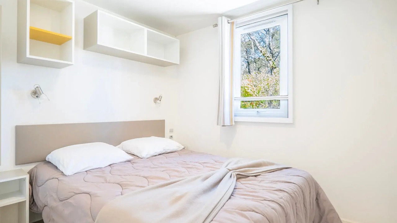 Photo of Bedroom in Saint-Paul-en-Foret