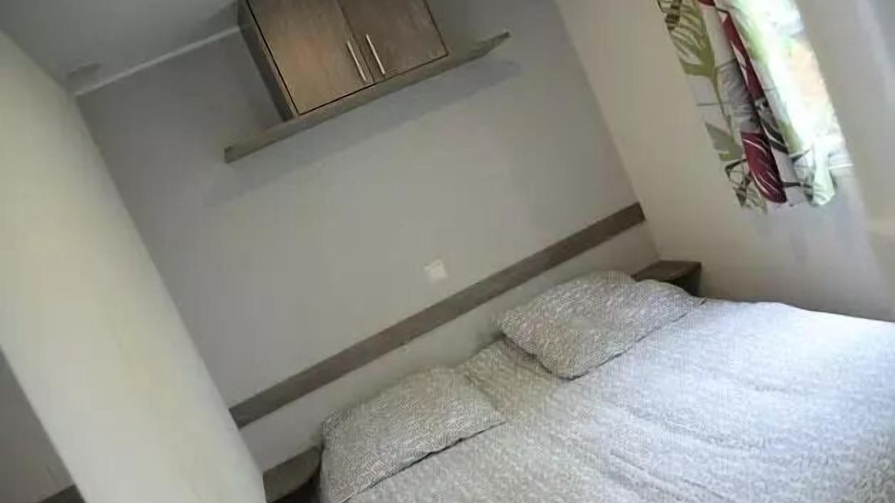 Photo of Bedroom in Saint-Paul-de-Vezelin