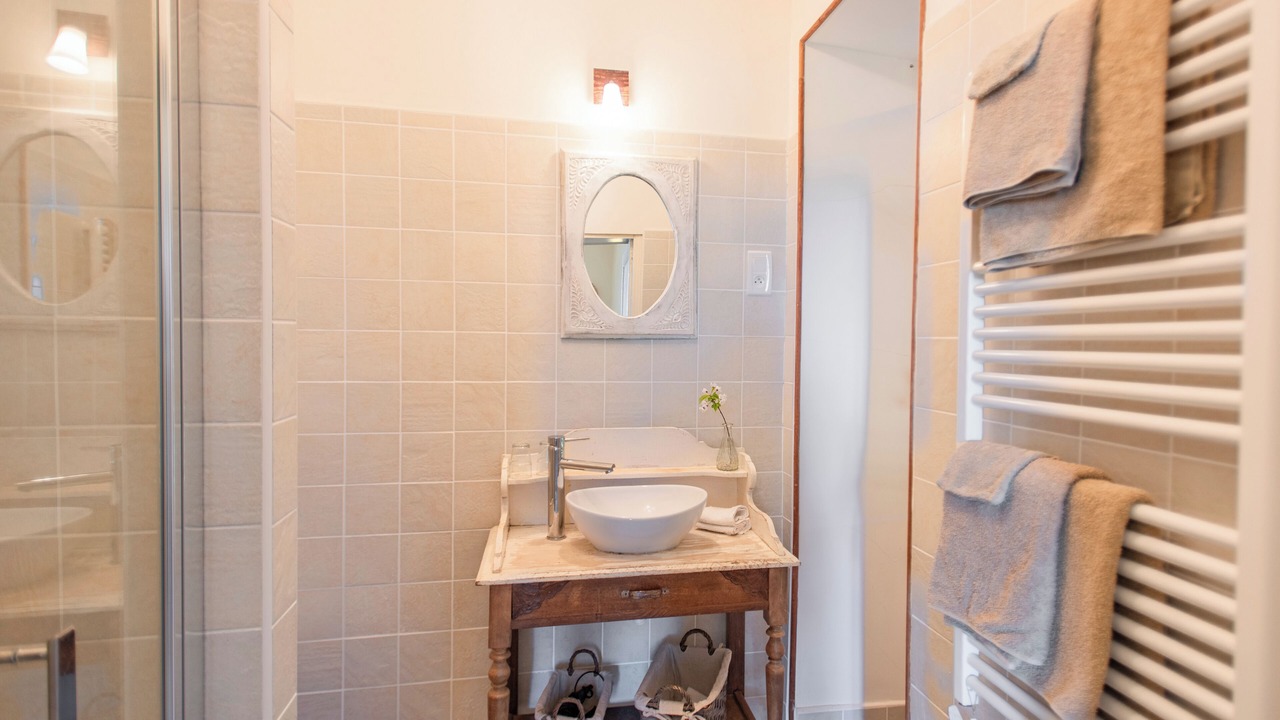 Photo of Bathroom in Saint-Saulge