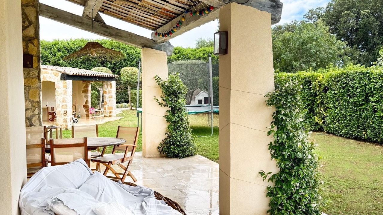 Photo of Outdoor in Biot