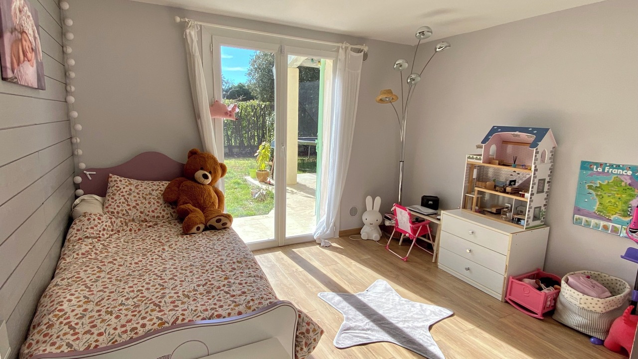 Photo of Bedroom in Biot