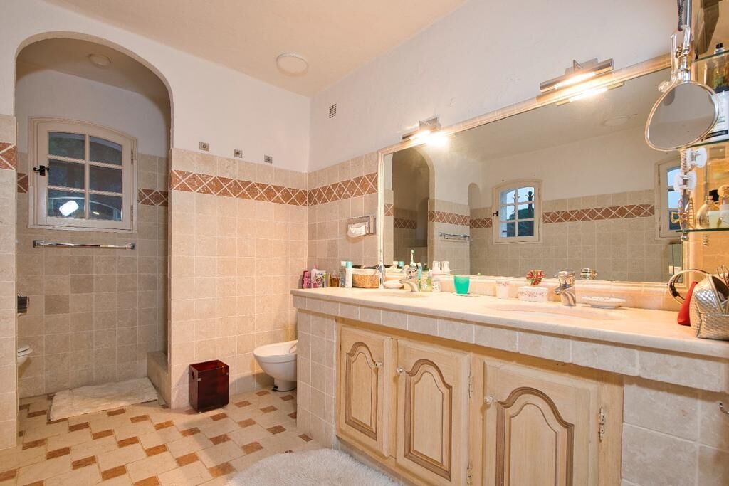 Photo of Bathroom in Ramatuelle