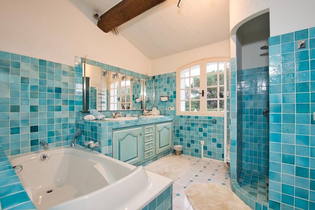 Photo of Bathroom in Ramatuelle