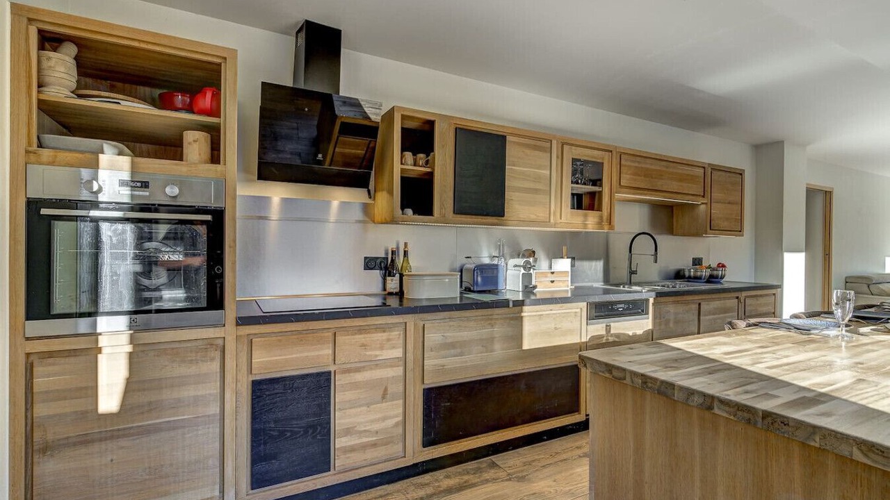 Photo of Kitchen in Les Praz-de-Chamonix