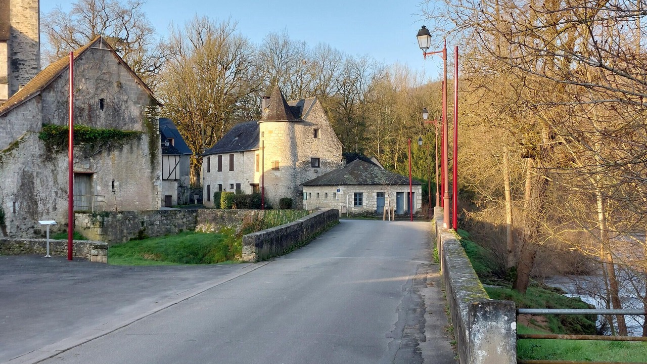 Photo of Others in Le Lardin-Saint-Lazare