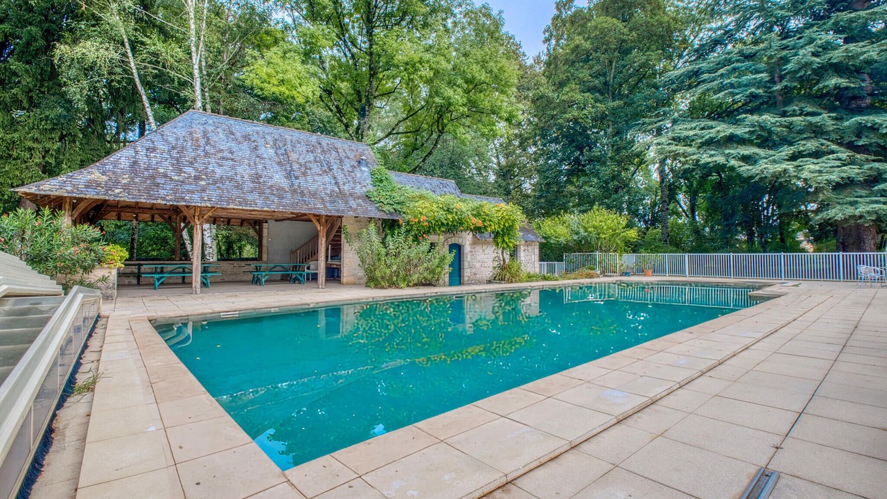 Photo of Outdoor in Le Lardin-Saint-Lazare