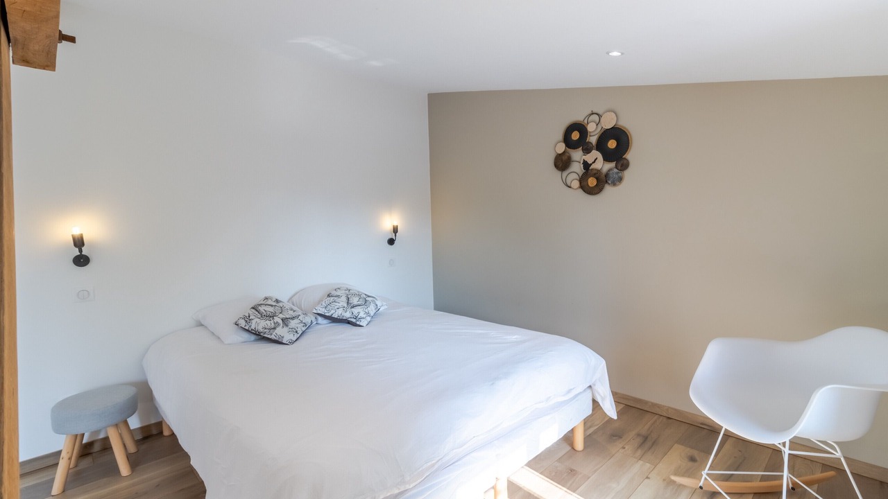Photo of Bedroom in Saint-Amand-de-Coly