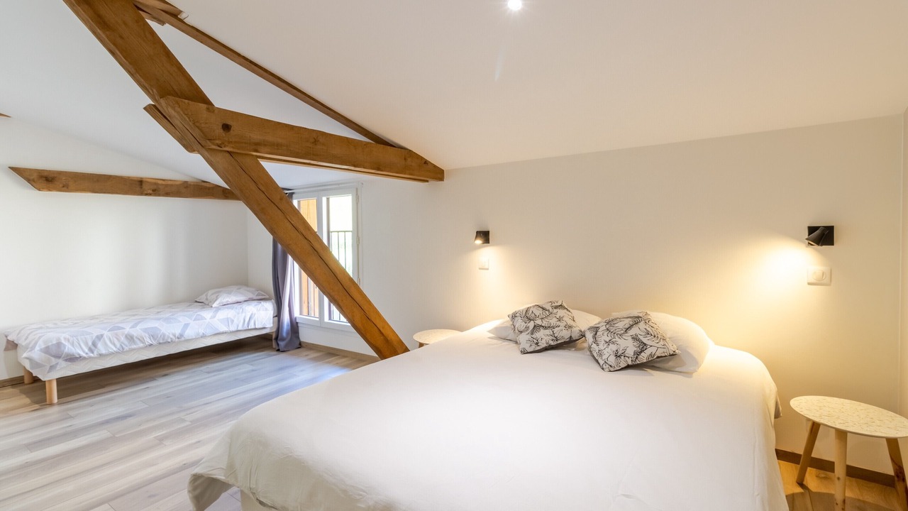 Photo of Bedroom in Saint-Amand-de-Coly