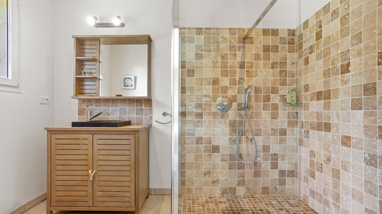 Photo of Bathroom in Cabris