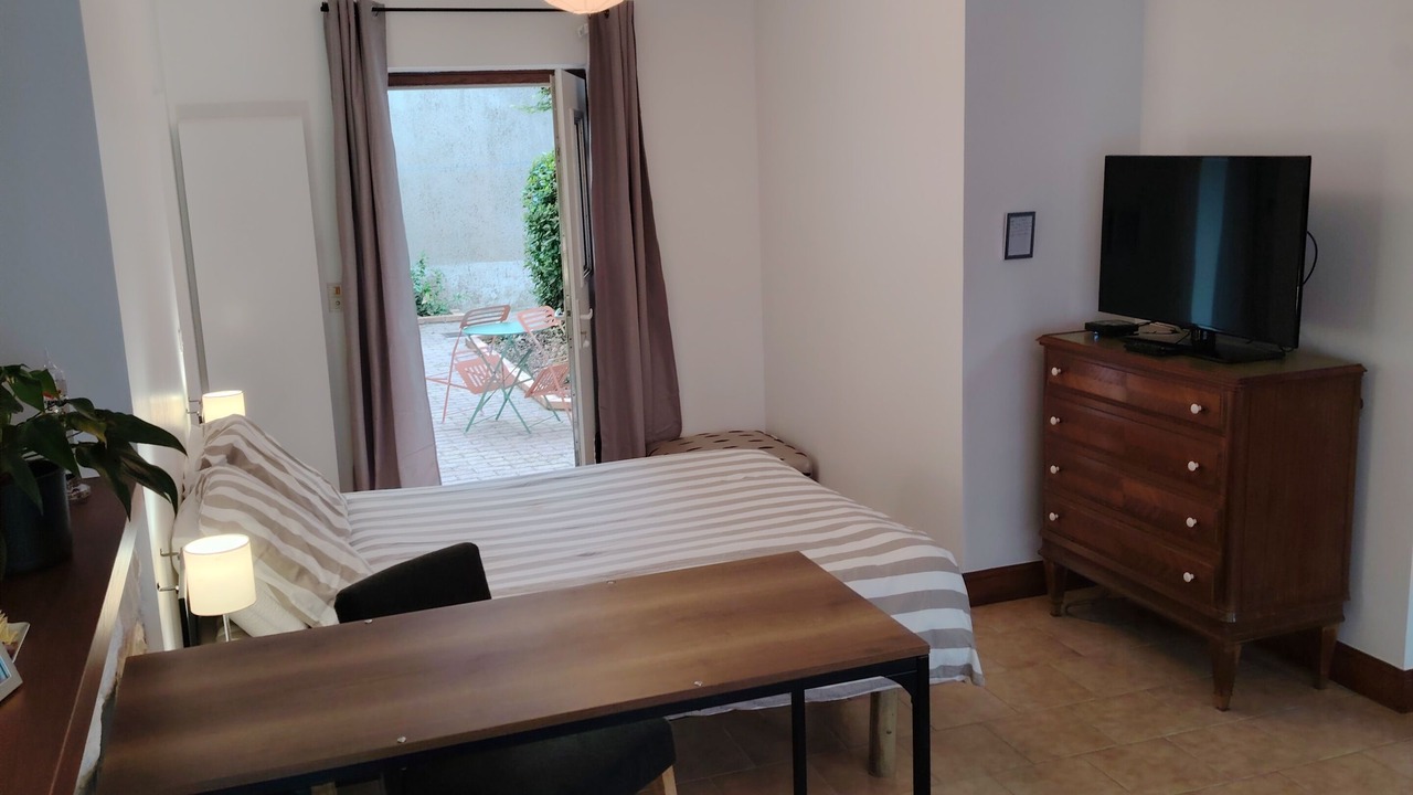 Photo of Bedroom in Saint-Satur