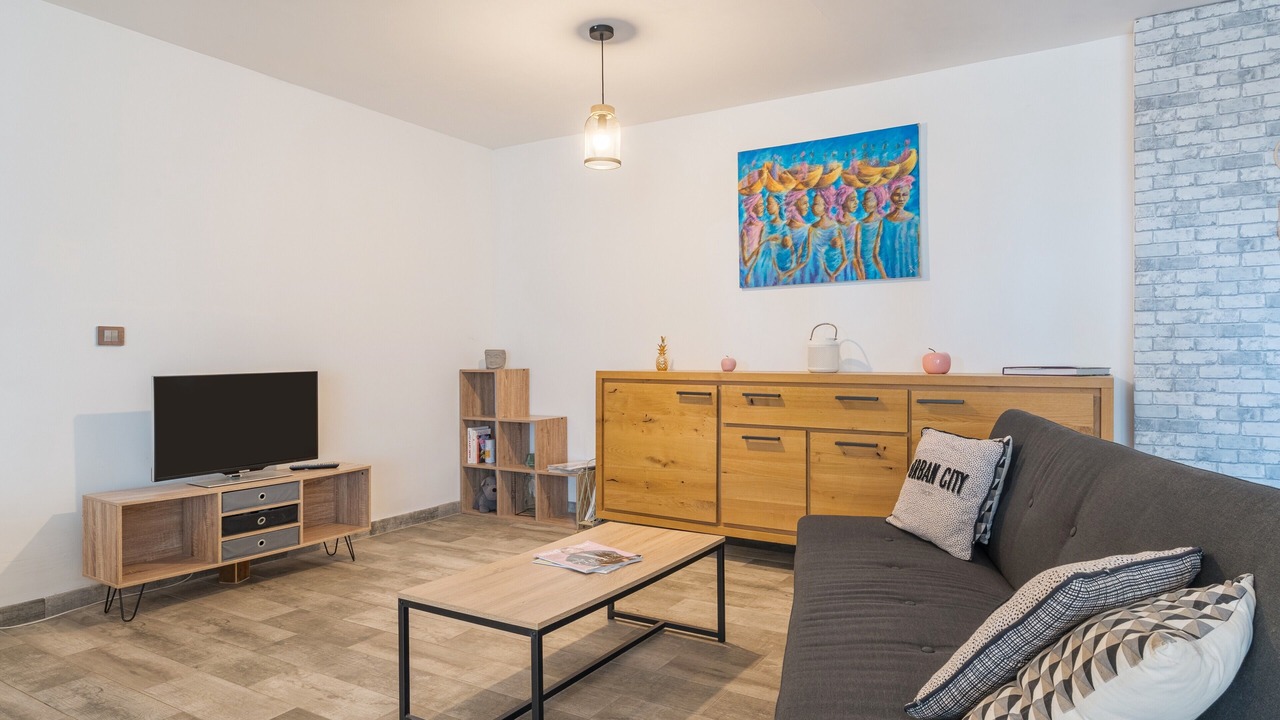 Photo of Livingroom in Puyloubier
