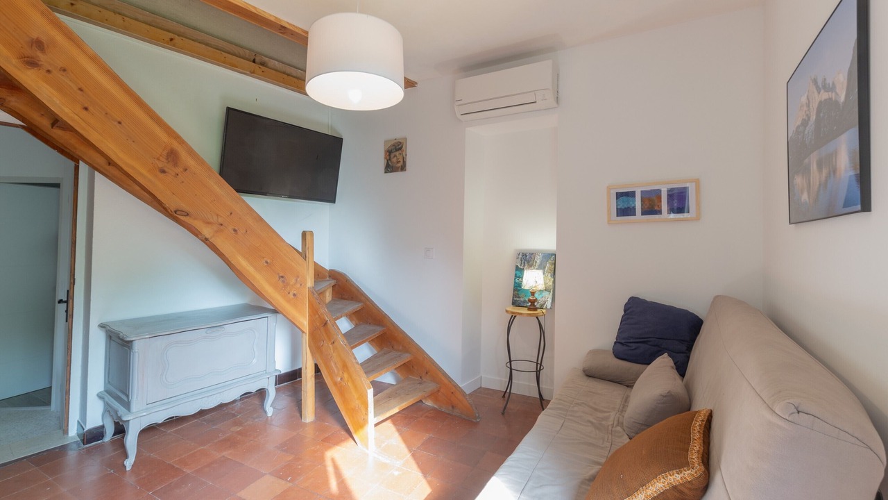 Photo of Livingroom in Laurac-en-Vivarais