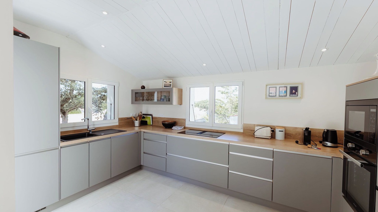 Photo of Kitchen in Domino