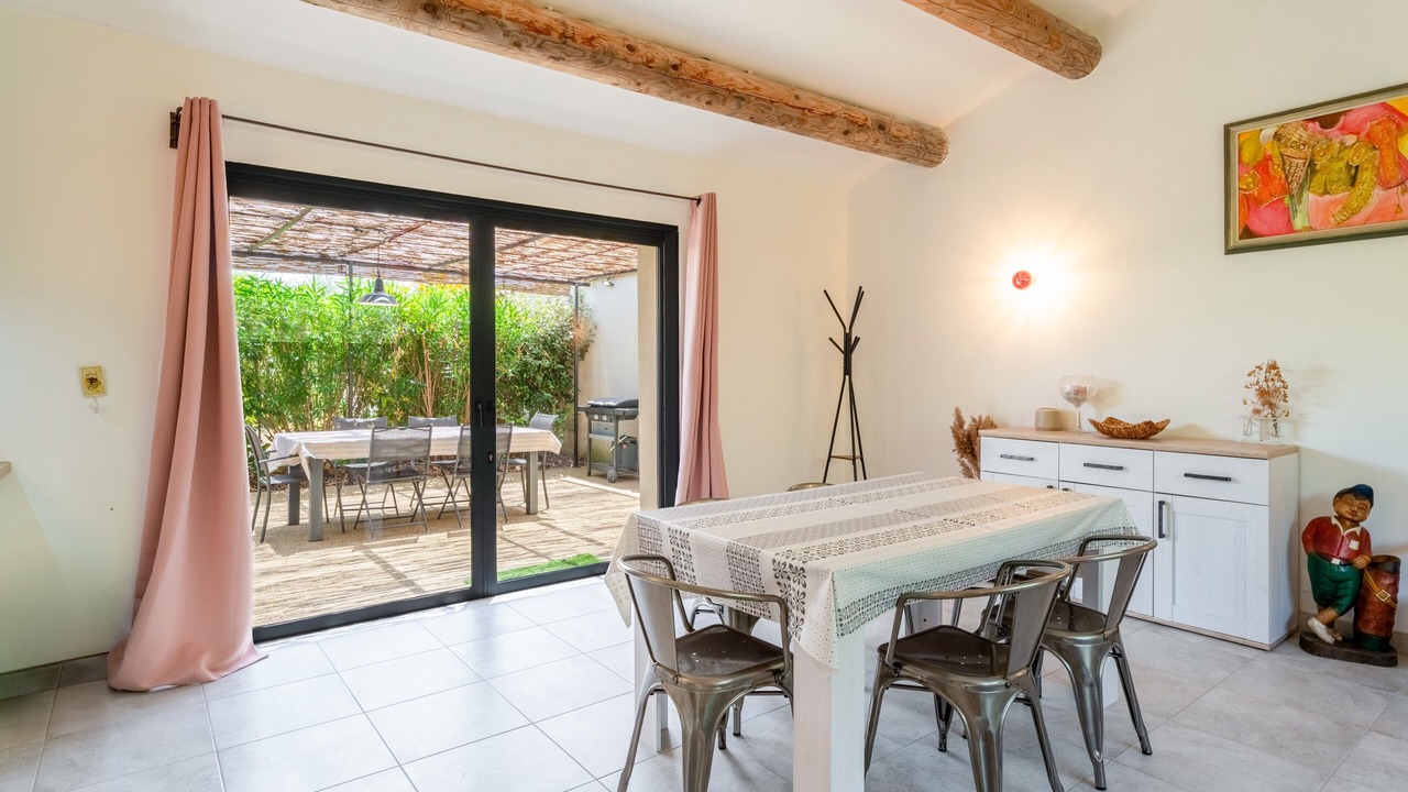 Photo of Others in Saumane-de-Vaucluse